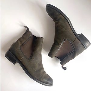 Thursday Boot Co. Duchess Suede Ankle Booties Women's Size 9 Dark Olive